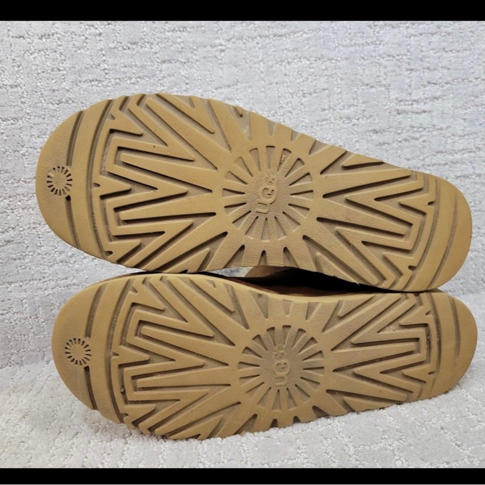 SOLD - Picture 2 of 9